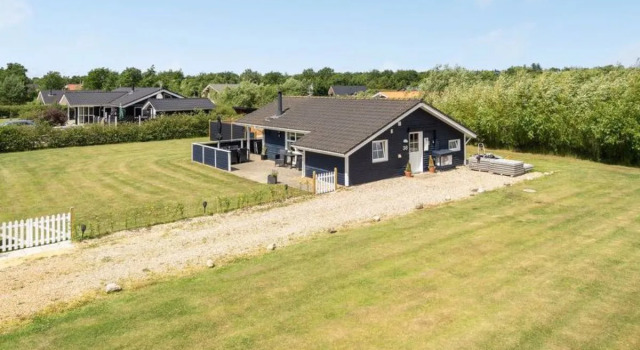 "Shalin" - 6.8km from the sea in Western Jutland, Rezervovat Hotel Hemmet 