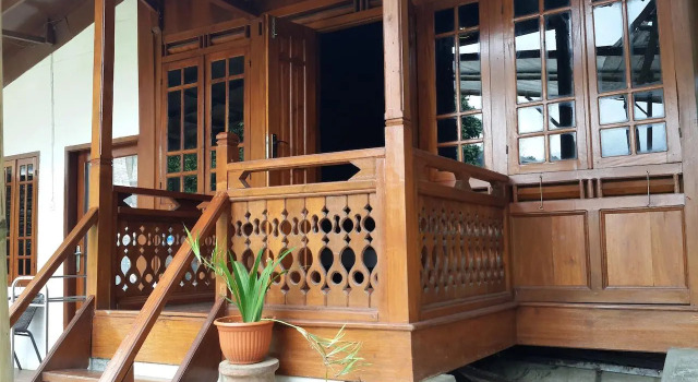 Bantal Guling Villa, Varaa Villa Lembang West Java