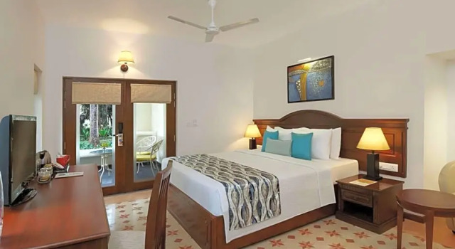 Двухместный номер Executive с видом на бассейн Novotel Goa Dona Sylvia Resort