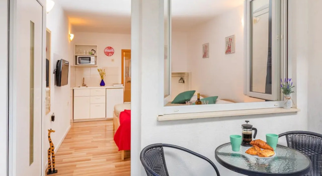 BIS Studio Apartment 3