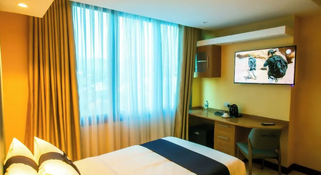 Camera Standard Parrot Hotel Arusha