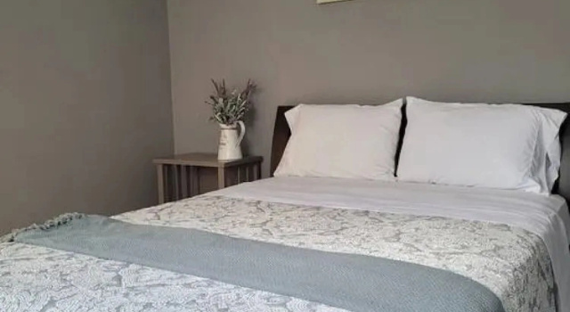 Коттедж Whispering Pines Riverside Getaway