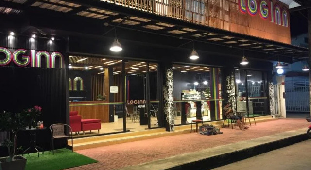 Loginn Hotel, Varaa Hotelli Hotellit North-Eastern Thailand pysäköinnillä, Pysäköinti