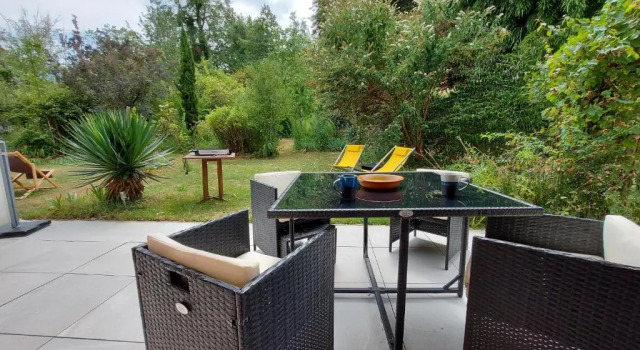 Апартаменты Centre St Jorioz : Charmant Et Spacieux Studio Avec Terrasse Et Jardin Privatif