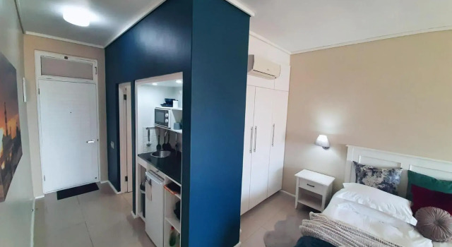 Blue views at Brookes Hill Suites, Buchen Sie Hotel Port Elizabeth Central 