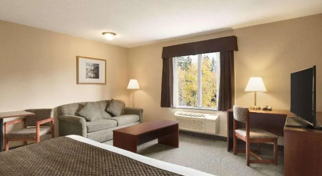 Номер Standard Days Inn by Wyndham Thunder Bay North
