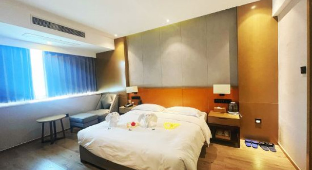 Huayue Hotel, Prenota Hotel Hotel a Anhui con parcheggio, Parcheggio