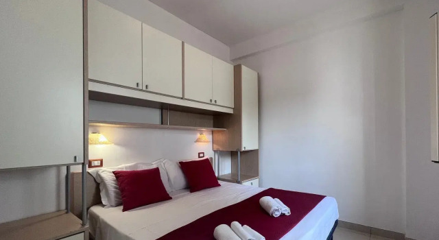 Green Park Village, Varaa Hotelli Hotellit Vieste uima-altaalla, Uima-allas