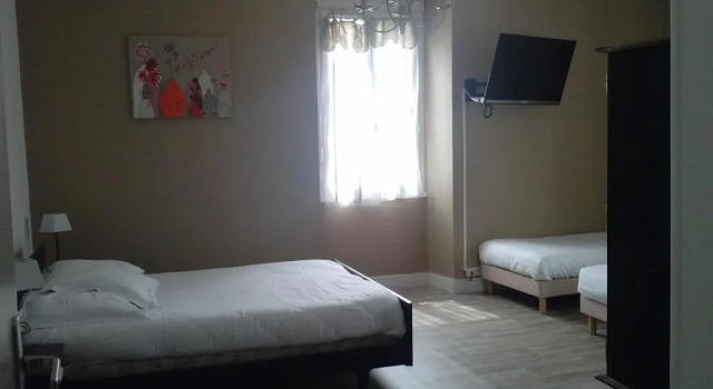Четырёхместный номер Standard Hotel du parc