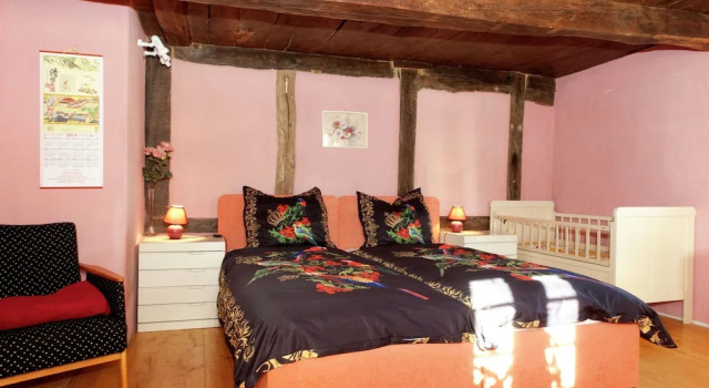 Holiday in a Historic Farmhouse, Забронировать Отель Брилон 