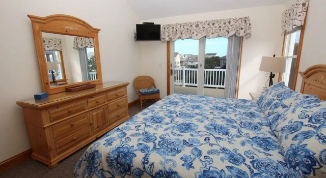 Family Affair - 6 Br Home