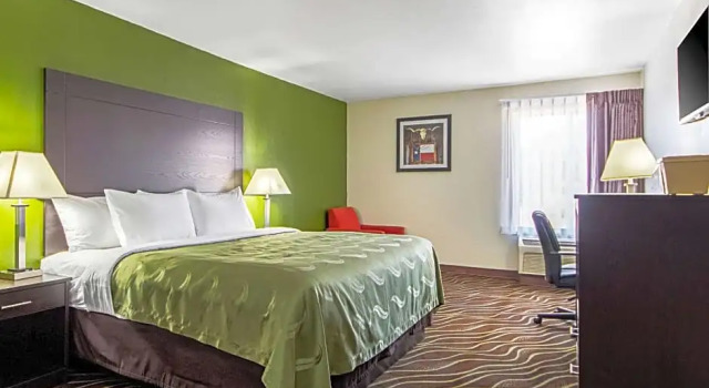 Номер Standard Econo Lodge Inn & Suites