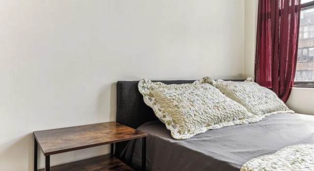 Номер Classic Empire Blvd Guest House