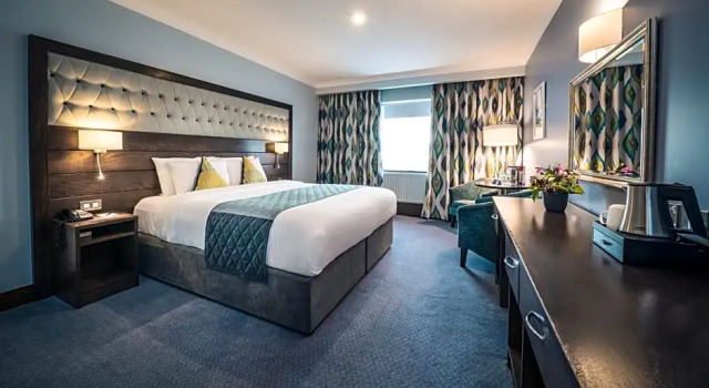 Номер Executive Cavan Crystal Hotel