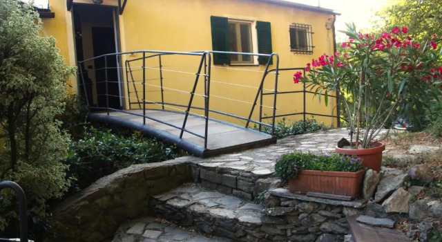 Villa Maia, Buchen Sie Villa Neirone Ligurien