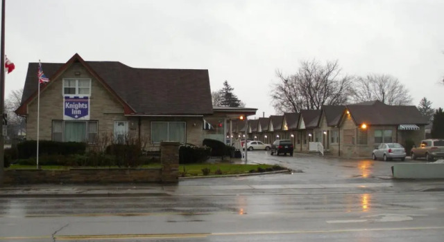 Номер Standard Knights Inn London Ontario