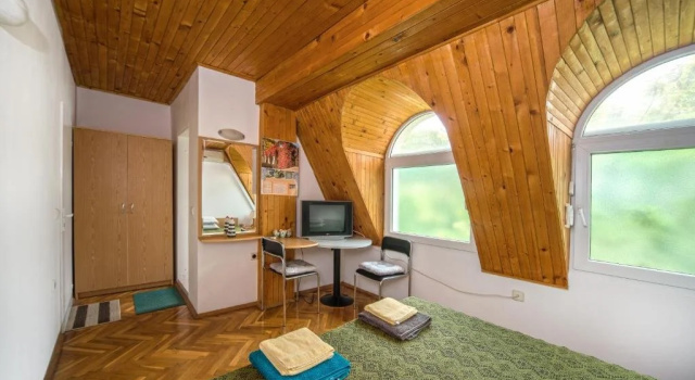 Guest House Spiro, Забронировать Гостевой дом Гостевые дома Балчик, рядом с Дворец румынской королевы Марии, Гостевой дом