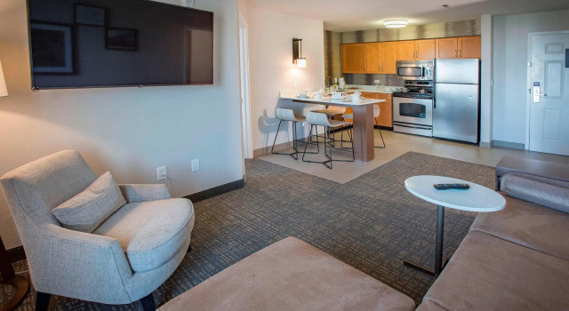 Люкс с 2 комнатами Residence Inn by Marriott Pensacola Downtown