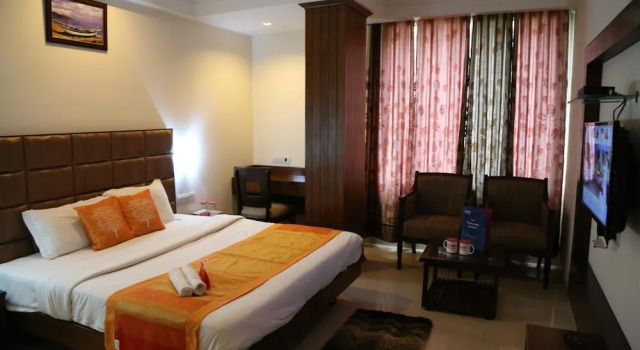 OYO 1423 Hotel Monerio