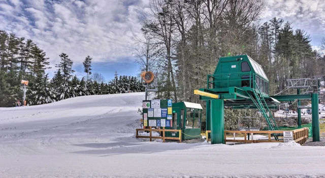 Коттедж Cozy Retreat w/ Deck & Sapphire Resort Access!