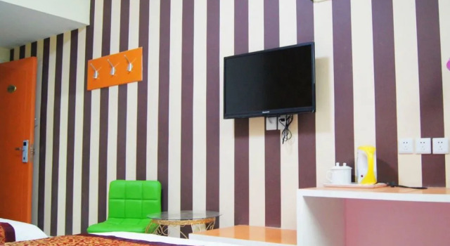 Qufu Yuanlin Hotel, Prenota Hotel Hotel a Shandong con parcheggio, Parcheggio