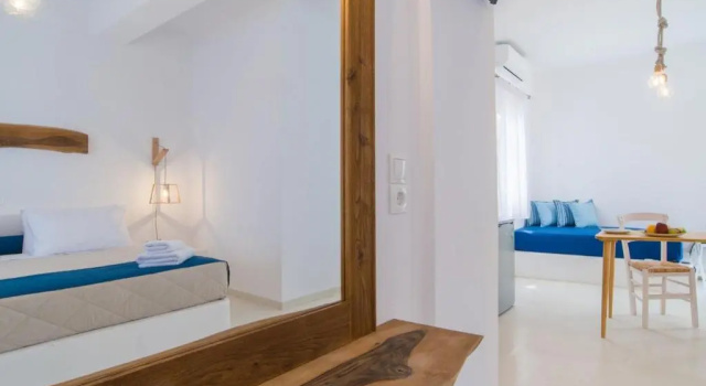 Студия с видом на море Santorini Crystal Blue Boutique Hotel