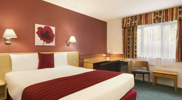 Days Inn by Wyndham Bradford M62, Book Hotel Bradford West Yorkshire