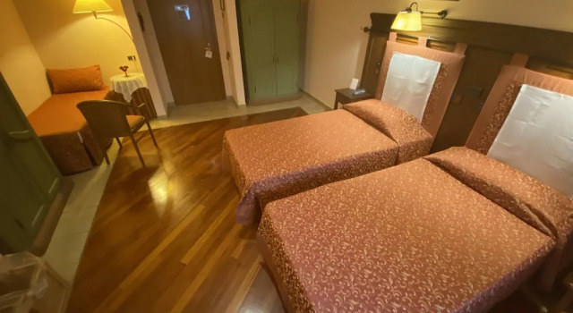 Трёхместный номер Comfort Relais Abbazia Santa Anastasia Resort & Winery