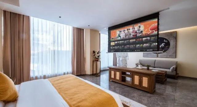 Семейный люкс Dali Pinqi Inn (Erhai Park High-speed Railway Station)
