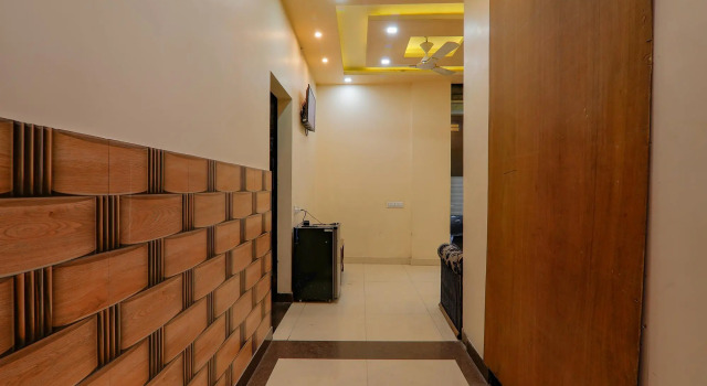 Fabhotel Shree Galaxy