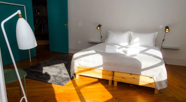 Liiiving - Santa Catarina Luxury Apt II, Забронировать Отель Cedofeita / Santo Ildefonso / Se / Miragaia / Sao Nicolau e Vitoria Порту, рядом с Театр Coliseu do Porto