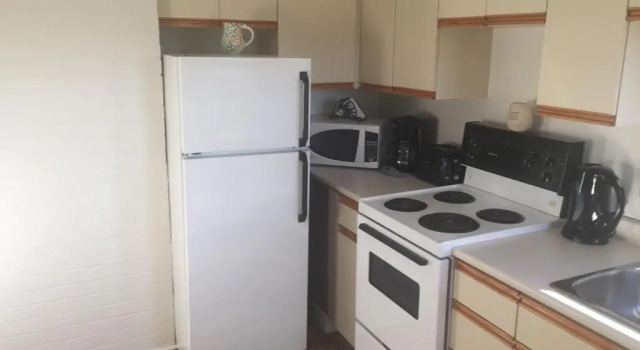 Апартаменты Gillies by the Sea Apartment and Suite