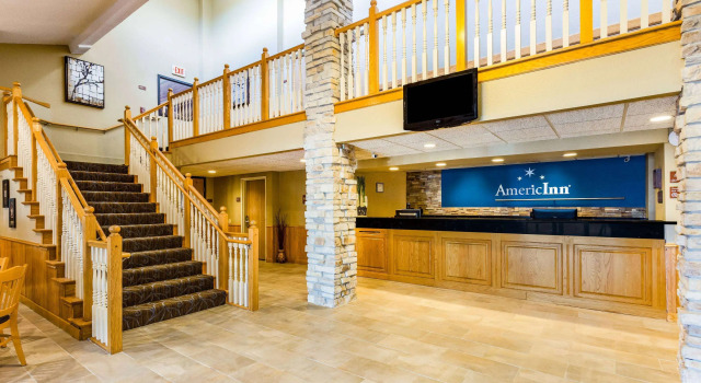 AmericInn Lodge & Suites Long Lake, Varaa Hotelli Long Lake Minnesota