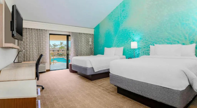 Четырёхместный номер Standard Courtyard by Marriott San Diego Del Mar/Solana Beach