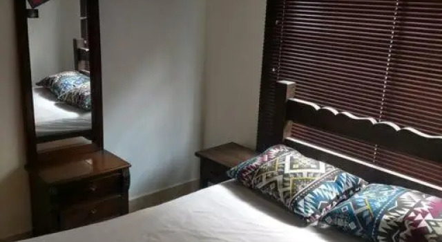 Hermosa Casa en excelente vecindario en San Gil, Book Hotel San Gil Santander