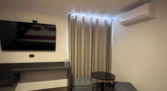Четырёхместный номер Deluxe Hotel Granada