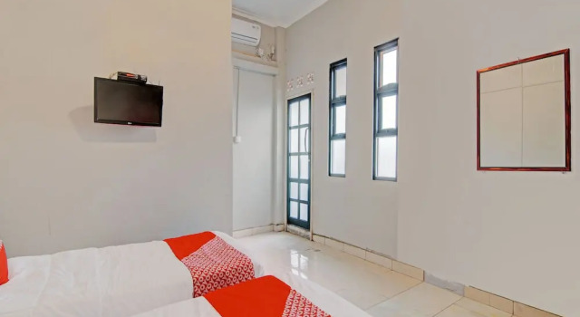 Номер Standard Hotel O Kalista Guest House Syariah