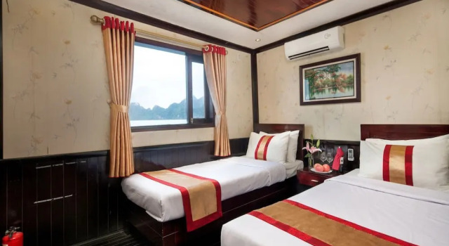 Halong Moonlight Cruises