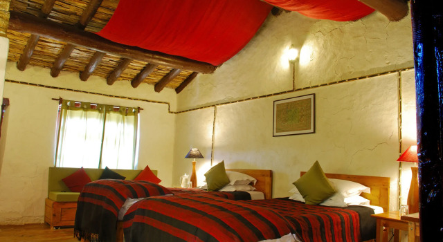 Itmenaan Estate, Rezervovat Hotel Rāmgarh Uttarakhand