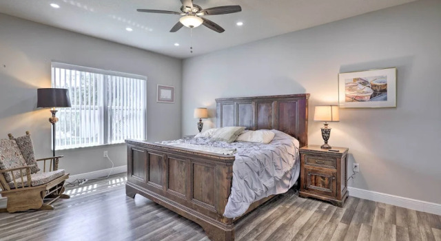 Коттедж Palm Bay Home w/ Patio & Yard - 12 Mi to Beach!