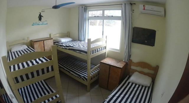 Pinguins Hostel, Book Hostel / Vandrerhjem Hostels i Florianopolis, Hostel / Vandrerhjem