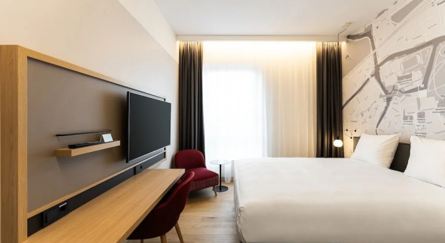 Двухместный номер Business Intercityhotel Breda