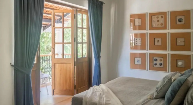 ELIVAAS Bauhinia 5 BHK Pvt Pool Villa, Réserver Villa Vagator 