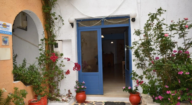 Panorama Studios and Apartments
