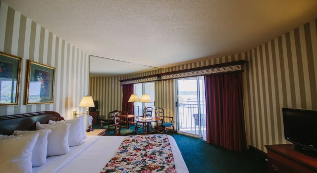 Двухместный номер Standard с балконом Bayshore Resort