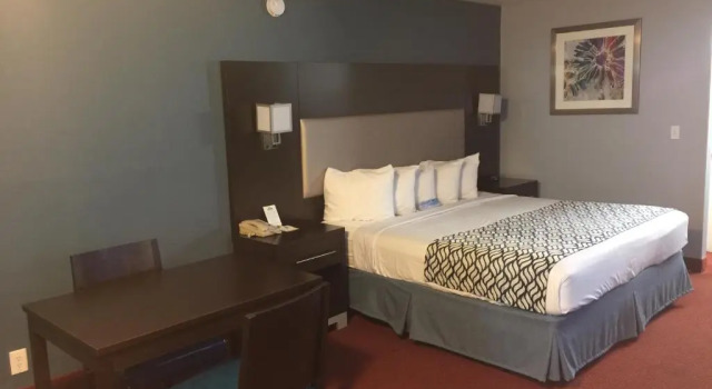 Двухместный номер Days Inn by Wyndham Austin/University/Downtown