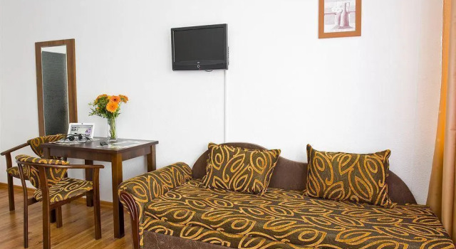 Classic Apartment, Varaa Huoneisto Charlottenburg Berliini