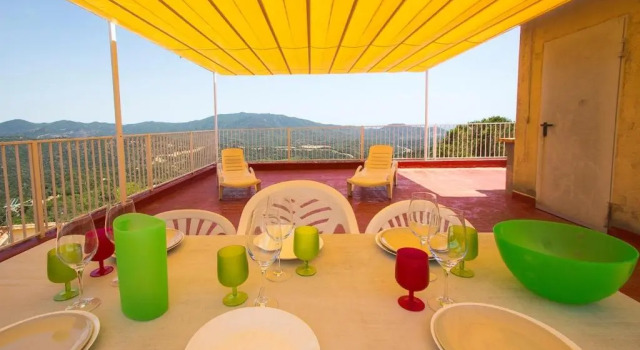 Вилла Catalunya Casas Fun and Frolic in Lloret del Mar 3500 meters to beach