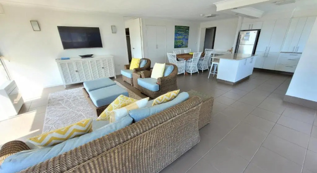 Апартаменты с 2 комнатами с видом на океан Surfers Chalet