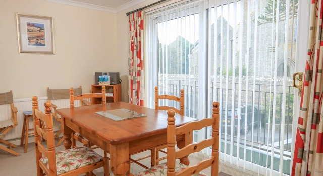 4 Rosemount Court, Varaa Lomakoti Mökit kohteessa Merseyside, Mökki